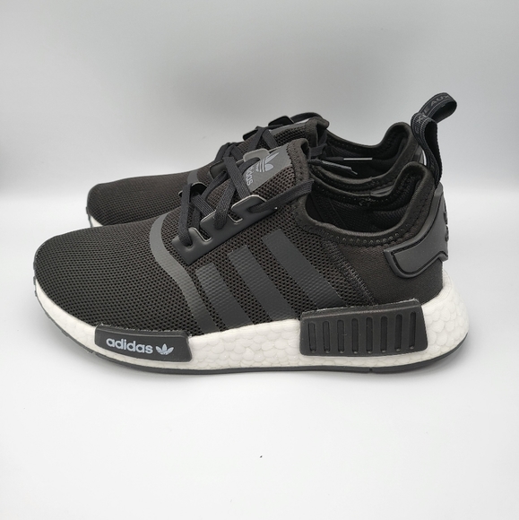 NEW Youth 5.5 | Women's 6.5/7 Adidas NMD R1 (GS) Black / White FW0431 - Picture 4 of 11